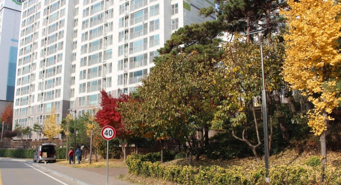 太陽能板是電磁輻射能介紹