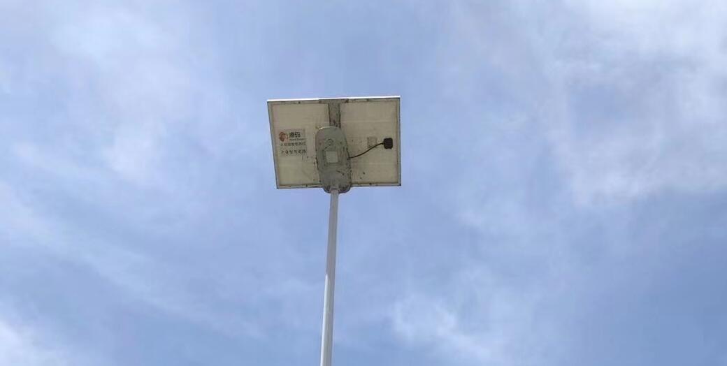 新農村太陽能路燈優(yōu)點（2）